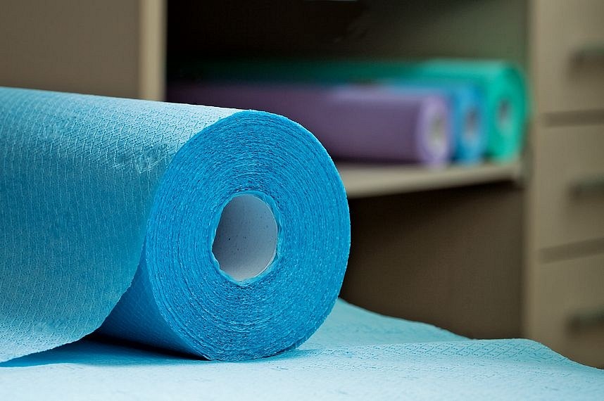 MedixPro P, 2-lags lejepapir, perforeret, blå, 36gr/m2, 60 cm x 50 m