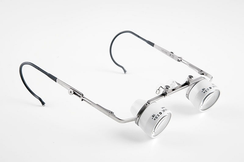 HEINE C2.3, Binokulær Lupbrille. 2.3x/ 340mm