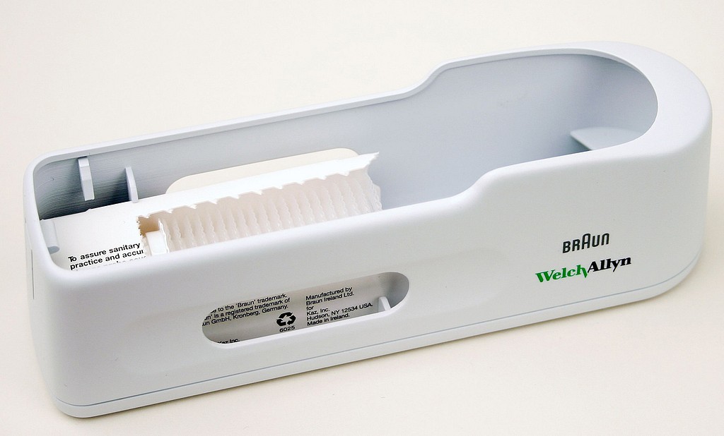 Örontermometer Braun ThermoScan PRO 6000 liten hållare