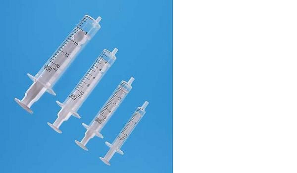 Spruta Discardit 2-komp luer 10ml. Steril, excentrisk gradering 0,5ml