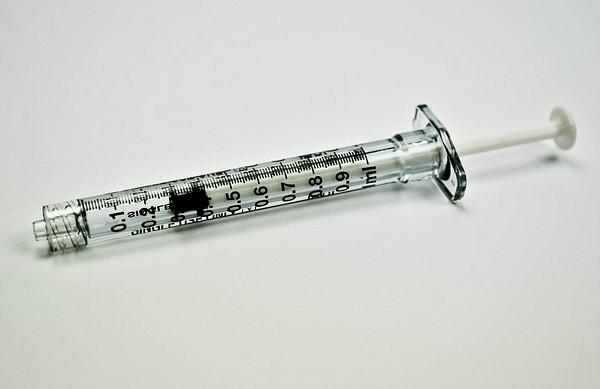 Spruta Plastipak 3-komp l-l 1ml. Steril, centrerad gradering 0,01ml