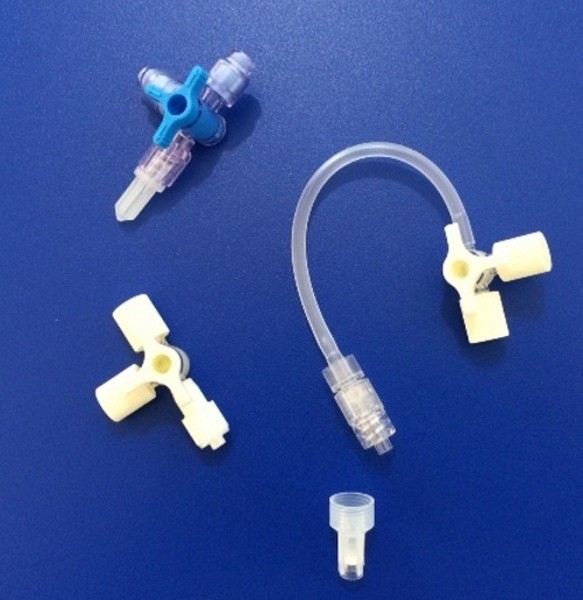 3-vägskran Codan vit. Steril, PVC-fri