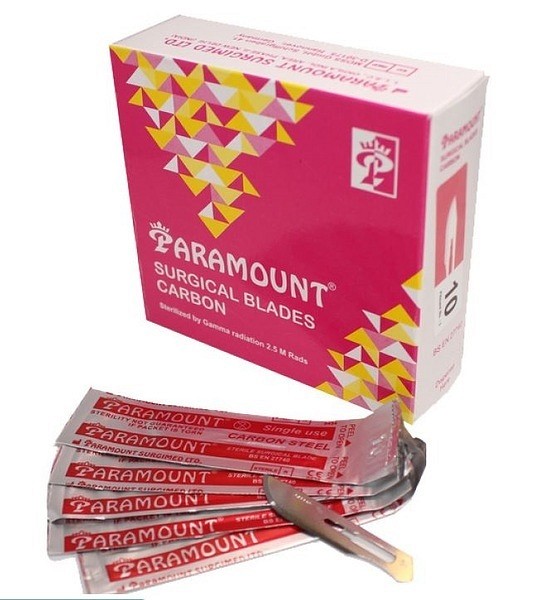 Knivblad op Paramount nr15C steril kolstål