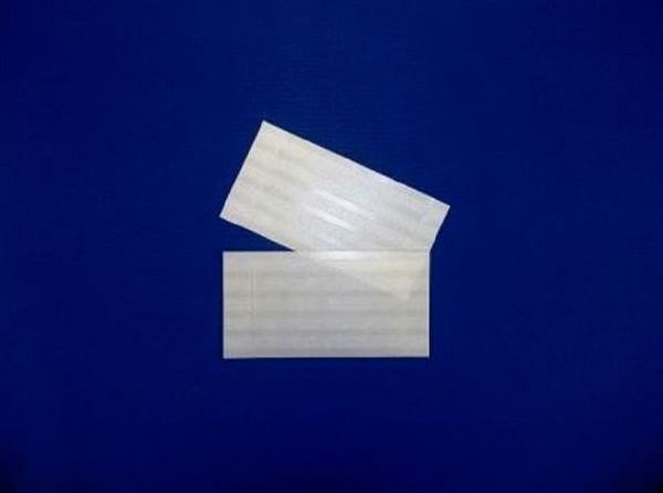 Suturtejp 365 Healthcare 25x102mm förstärkt vit steril i kuv/4st