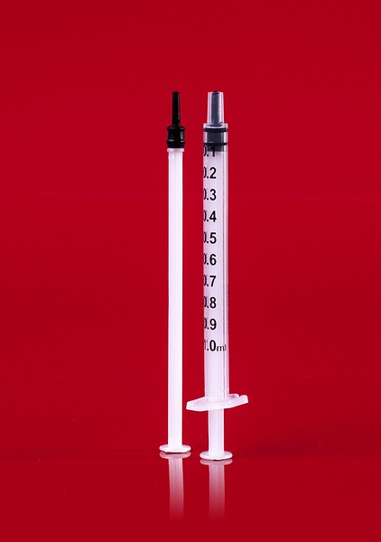Spruta Chirana 3-komp luer 1ml. Steril, centrerad gradering 0,01ml